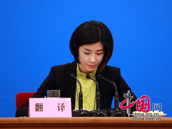 杨洁篪就外交问题答问-新闻