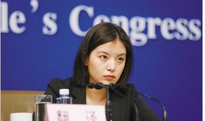 她被称为中国最美翻译官,外交部的“冰美人”,网友:想恋爱了!